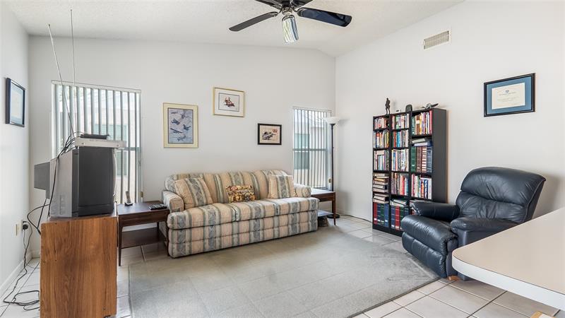 Image 4 of 43 For 4020 72nd Way