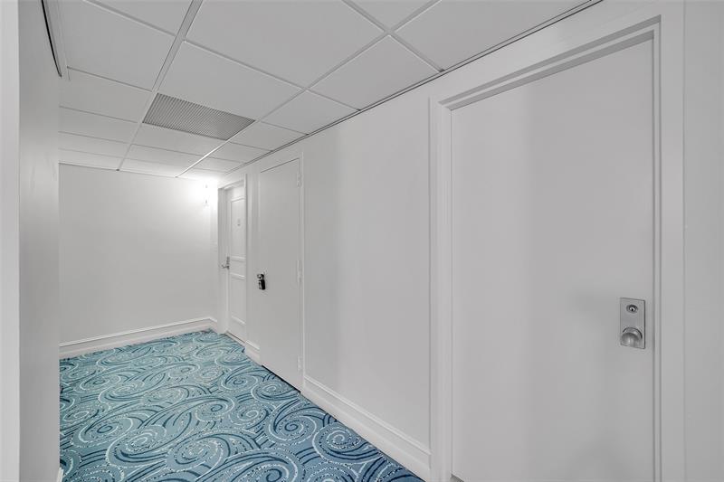 Image 20 of 42 For 3900 Galt Ocean Dr  708