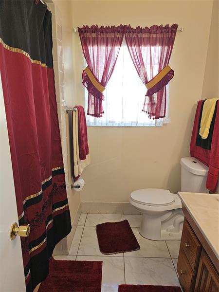 Image 13 of 19 For 4849 9th St  