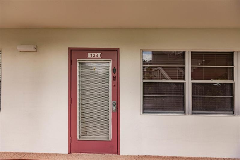 Image 8 of 27 For 138 Fanshaw D  138