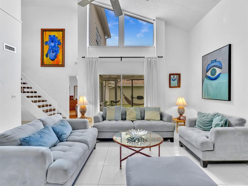 Image 9 of 50 For 10165 139th Pl