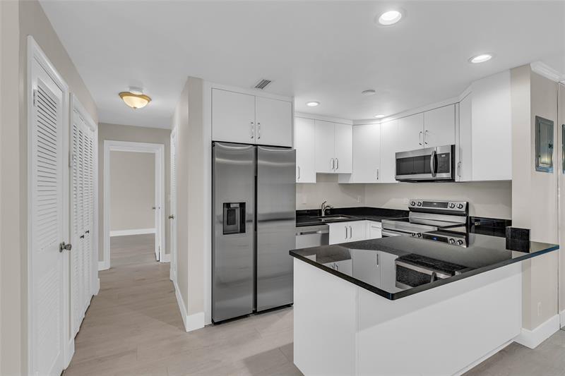 Details for 6319 Bay Club Dr  1, Fort Lauderdale, FL 33308
