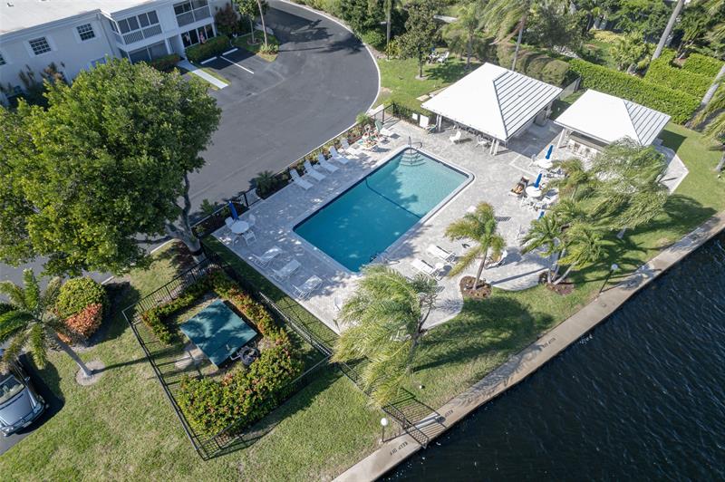 Image 36 of 44 For 6319 Bay Club Dr  1