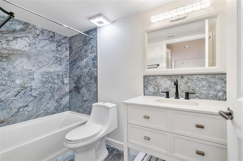 Image 15 of 27 For 7866 Trent Dr  302