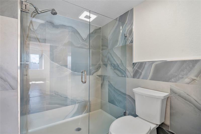 Image 3 of 27 For 7866 Trent Dr  302