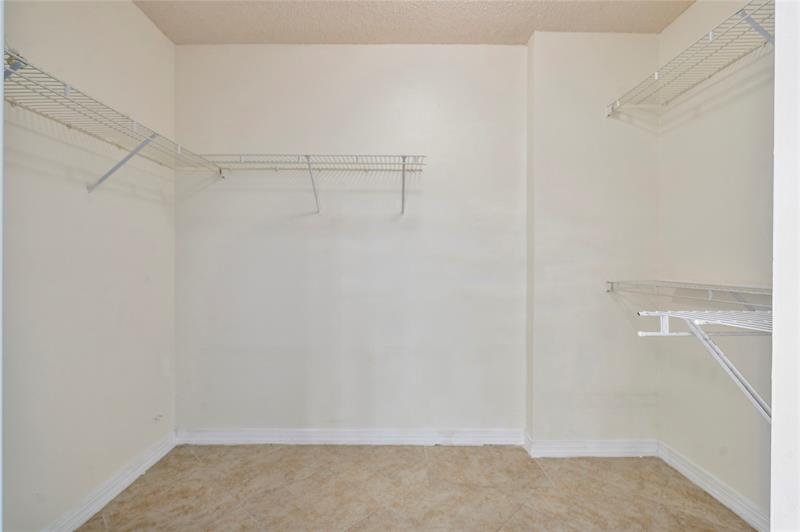 Image 5 of 27 For 7866 Trent Dr  302