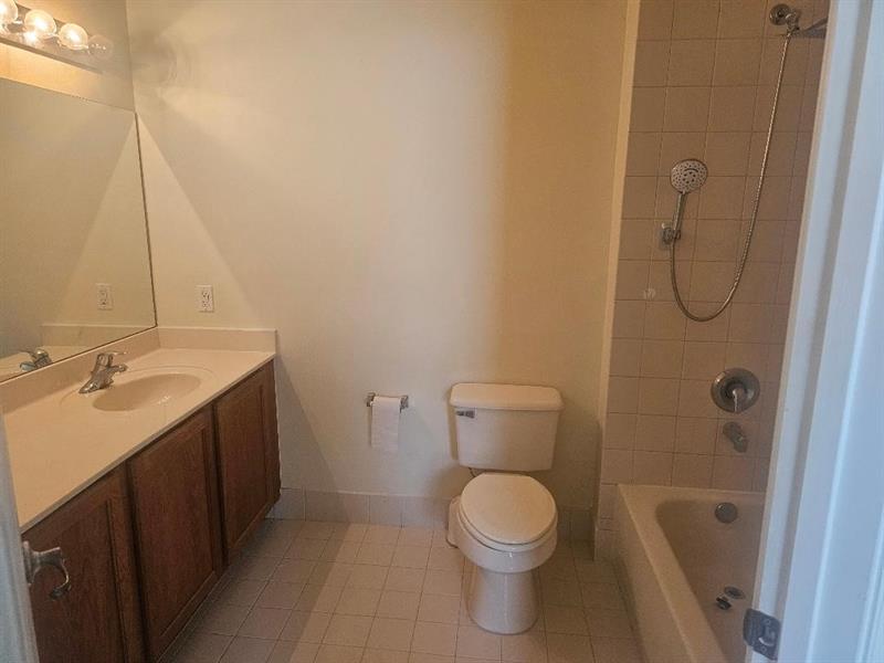 Image 12 of 12 For 3261 Laurel Ridge Cir