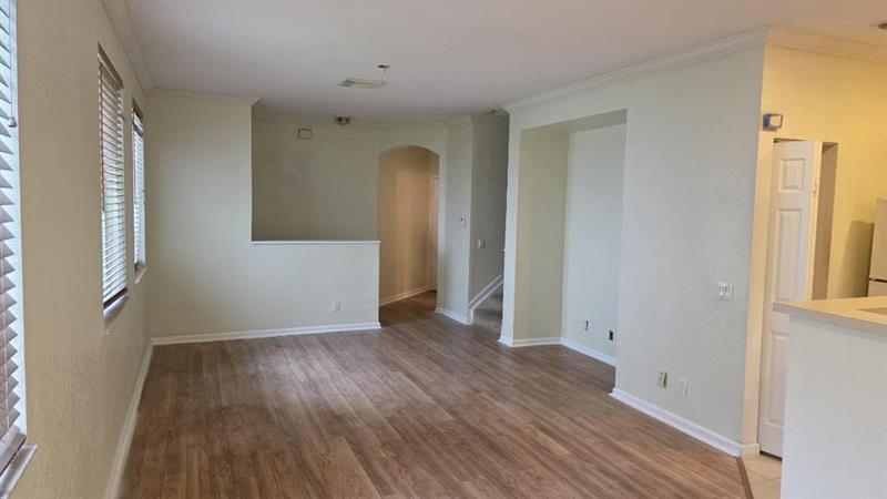 Image 3 of 12 For 3261 Laurel Ridge Cir