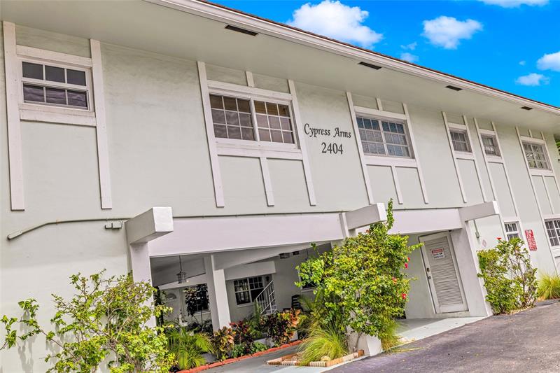 Details for 2404 33rd Ave  6, Fort Lauderdale, FL 33305