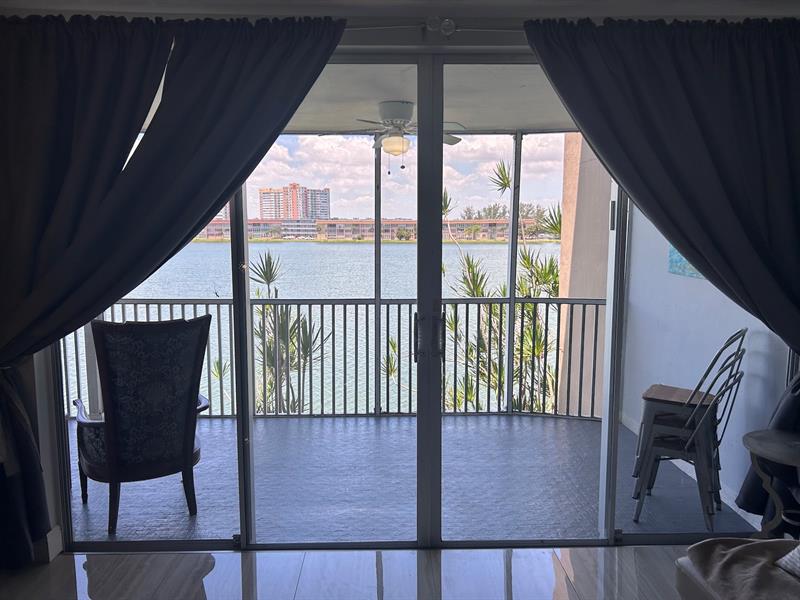 Details for 1660 191st St  209-1, Miami, FL 33179