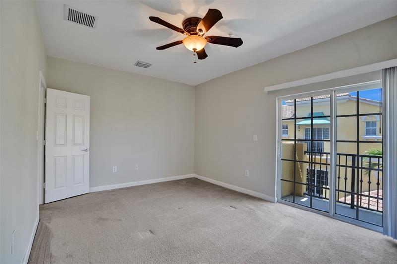 Image 17 of 30 For 2540 14th Av  202