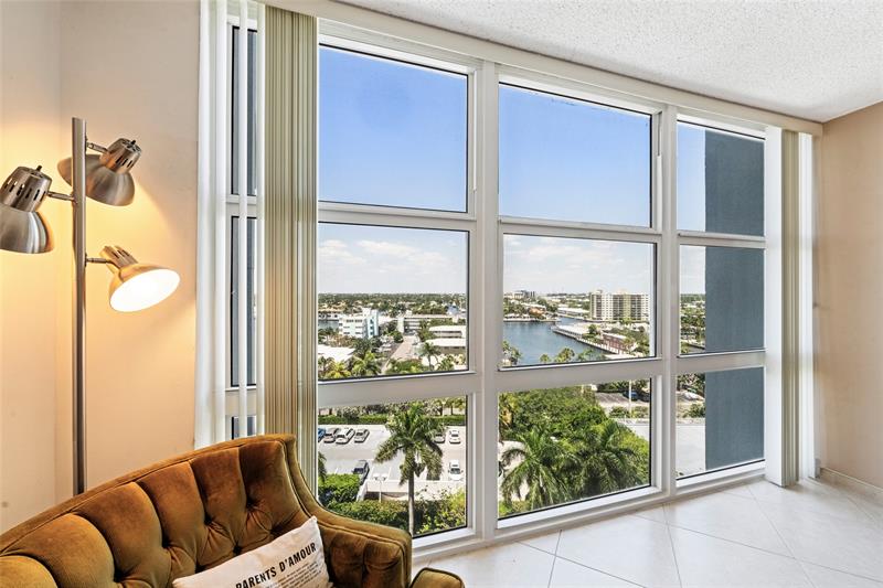 Image 19 of 30 For 2841 Ocean Blvd  1103