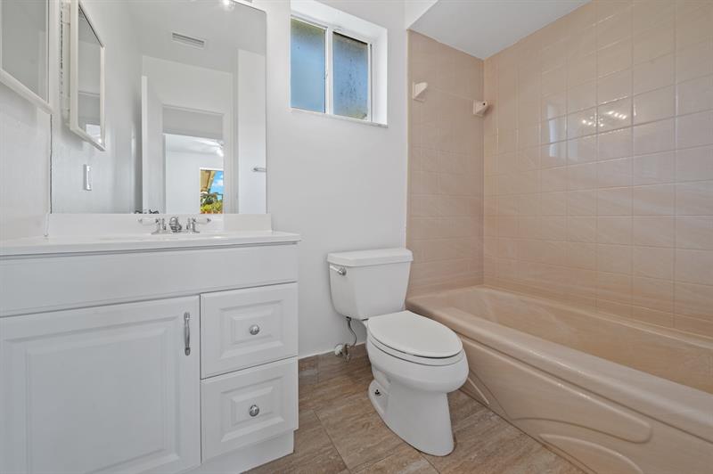 Image 25 of 43 For 8669 51st St