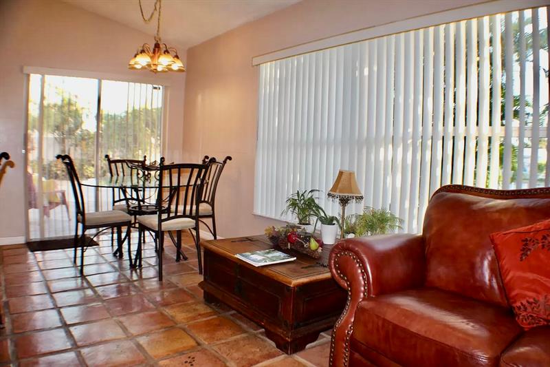 Image 11 of 29 For 13110 19th Dr