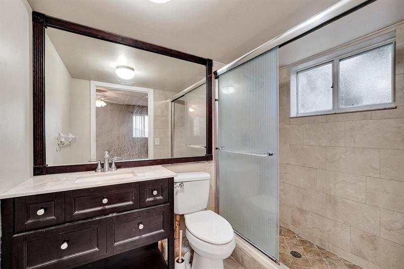 Image 13 of 58 For 9470 Tangerine Pl  301