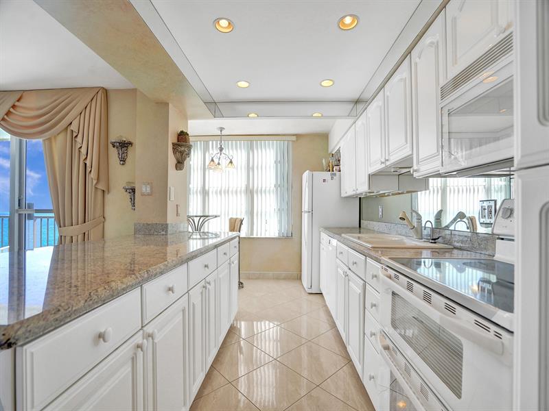 Image 13 of 61 For 4280 Galt Ocean Dr  17k