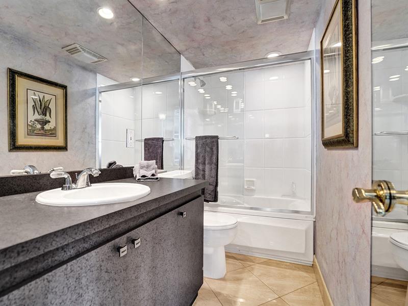 Image 23 of 61 For 4280 Galt Ocean Dr  17k