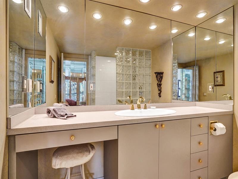 Image 26 of 61 For 4280 Galt Ocean Dr  17k