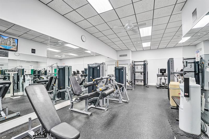 Image 32 of 61 For 4280 Galt Ocean Dr  17k