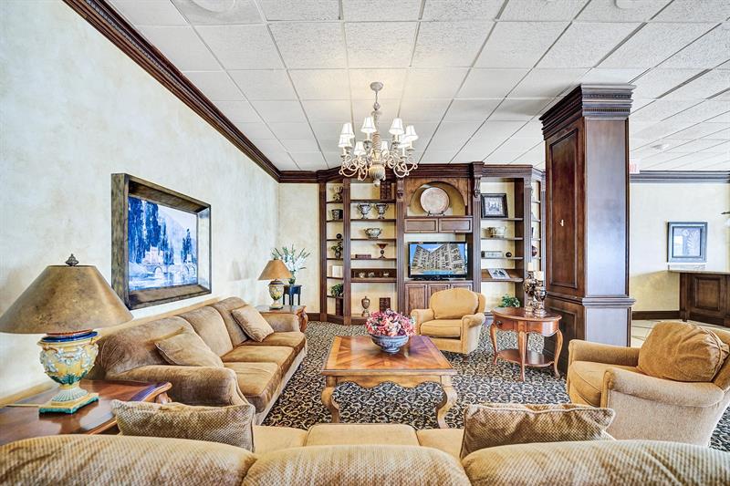 Image 37 of 61 For 4280 Galt Ocean Dr  17k