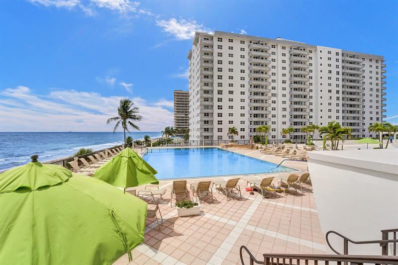 Image 48 of 61 For 4280 Galt Ocean Dr  17k