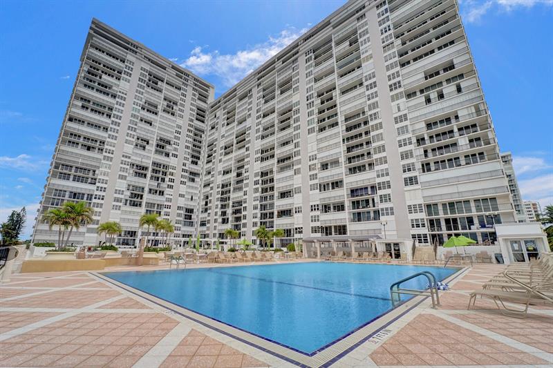 Image 55 of 61 For 4280 Galt Ocean Dr  17k