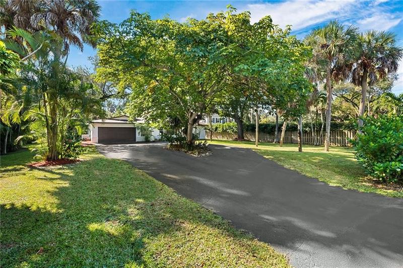 Image 28 of 33 For 2810 Riverland Rd