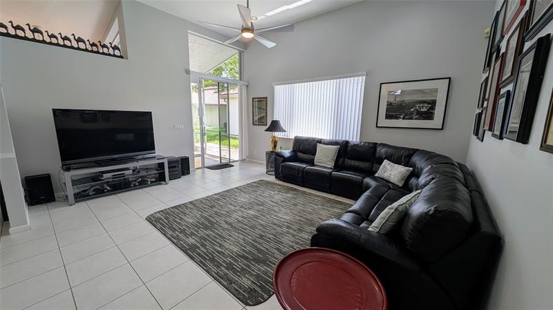Image 15 of 46 For 7834 78th Ave