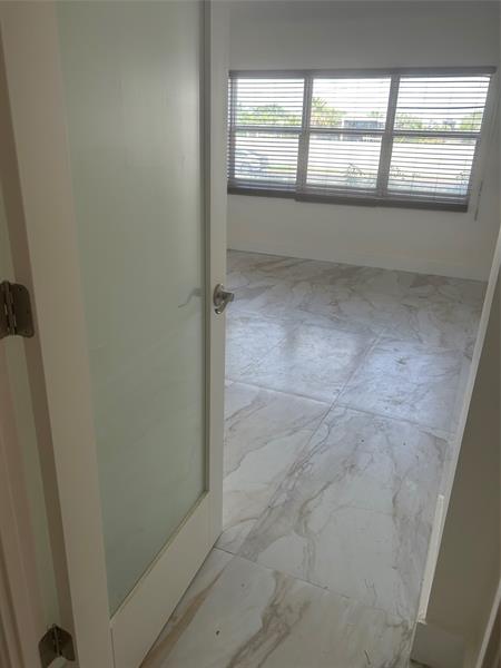 Image 20 of 30 For 550 Bayshore Dr  102