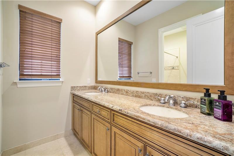 Image 39 of 57 For 9722 Clemmons St