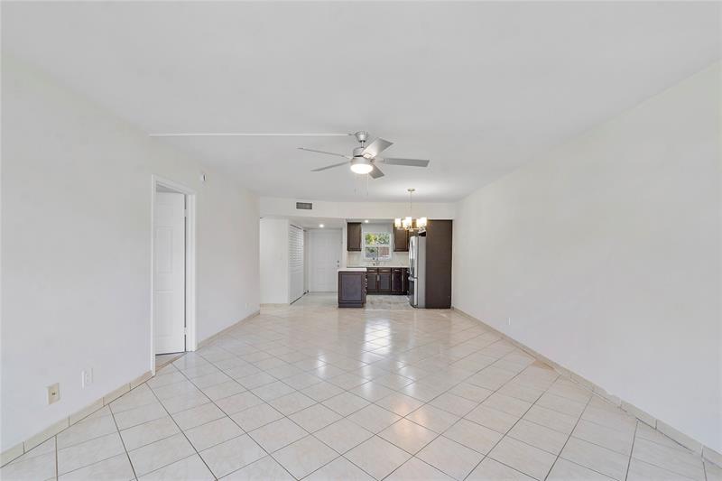 Image 9 of 27 For 8340 Sands Point Blvd  103 P