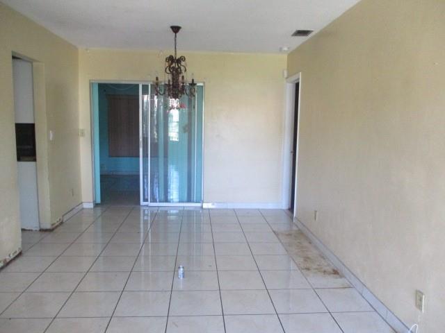 Image 4 of 12 For 4595 43rd Ct