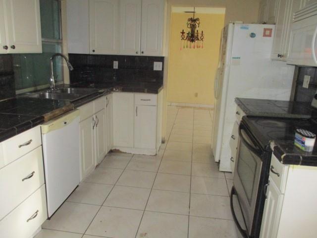 Image 5 of 12 For 4595 43rd Ct
