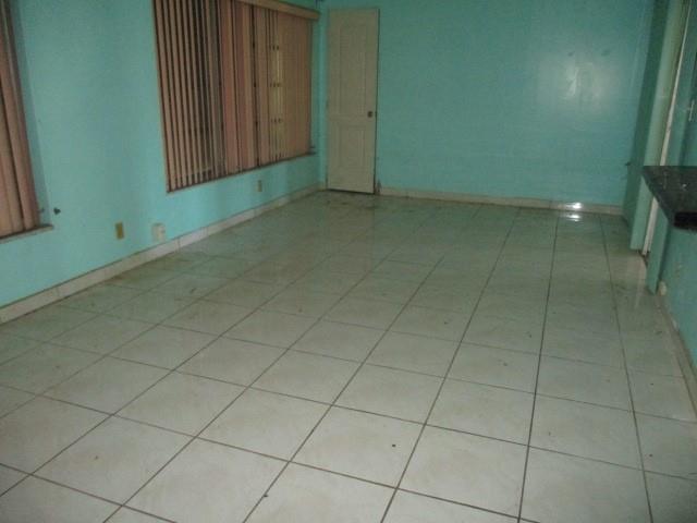 Image 6 of 12 For 4595 43rd Ct