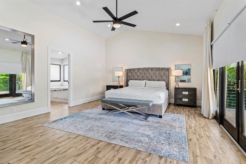 Image 25 of 69 For 6672 63rd Way