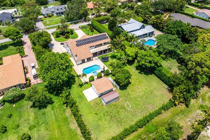 Image 4 of 69 For 6672 63rd Way