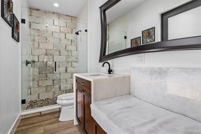 Image 40 of 69 For 6672 63rd Way