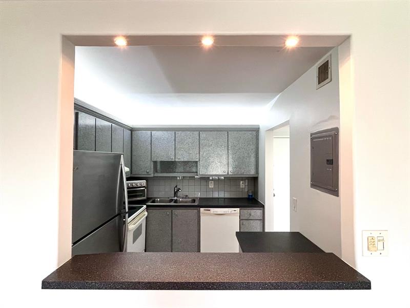 Image 13 of 26 For 9355 8th St  320