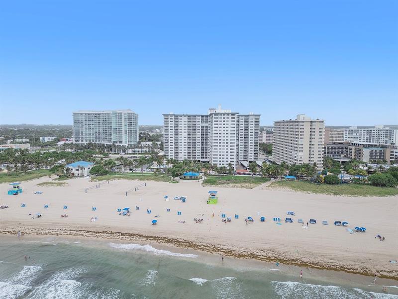 Image 17 of 58 For 111 Pompano Beach Blvd  1801
