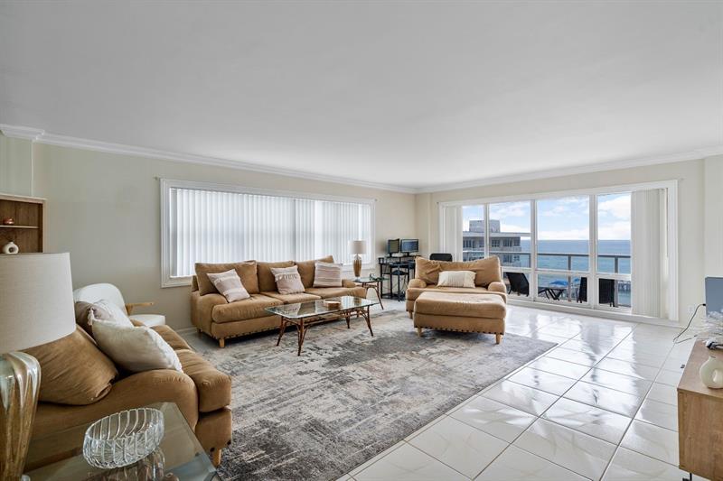 Image 37 of 58 For 111 Pompano Beach Blvd  1801