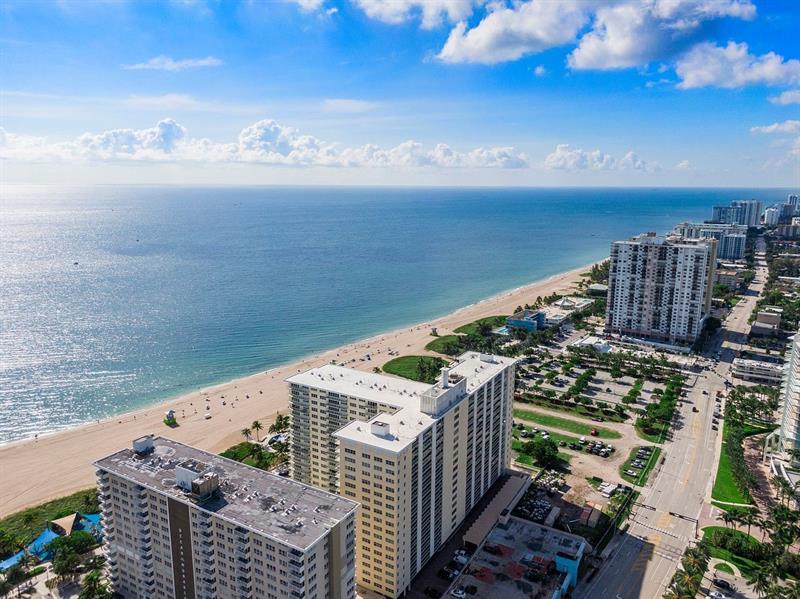Image 9 of 58 For 111 Pompano Beach Blvd  1801