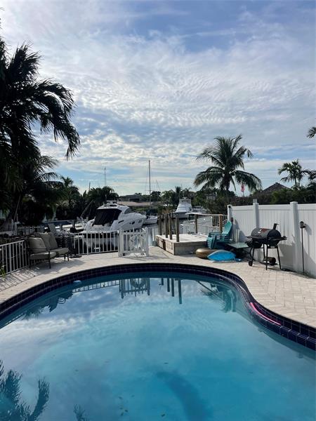 Details for 2708 14th Street Cswy  2, Pompano Beach, FL 33062