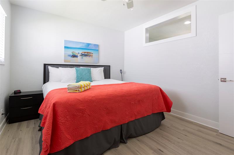Image 4 of 12 For 3217 9th St  5