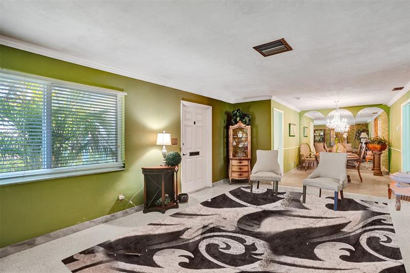 Image 11 of 50 For 2761 12th St