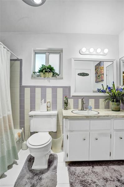 Image 24 of 50 For 2761 12th St