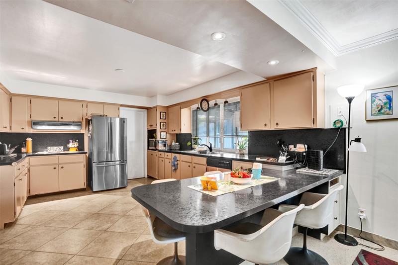 Image 29 of 50 For 2761 12th St