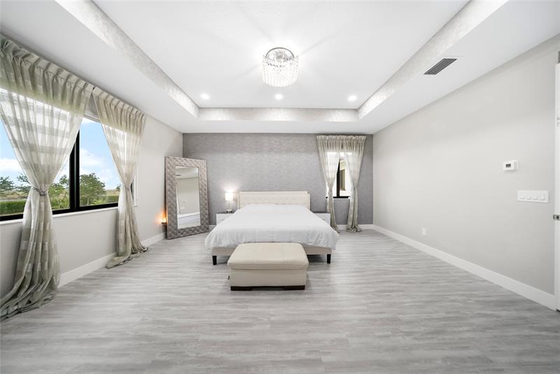 Image 30 of 98 For 10777 Oceano Way