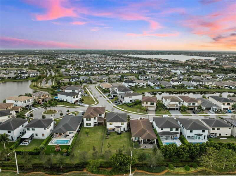 Image 79 of 98 For 10777 Oceano Way