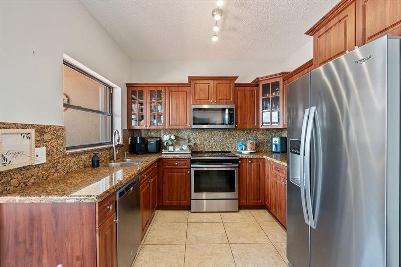 Image 30 of 51 For 8313 188th Ter