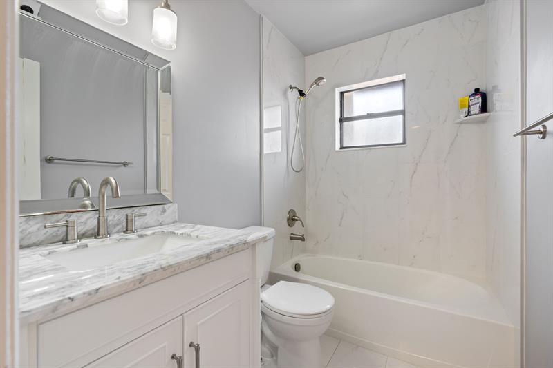 Image 38 of 51 For 8313 188th Ter